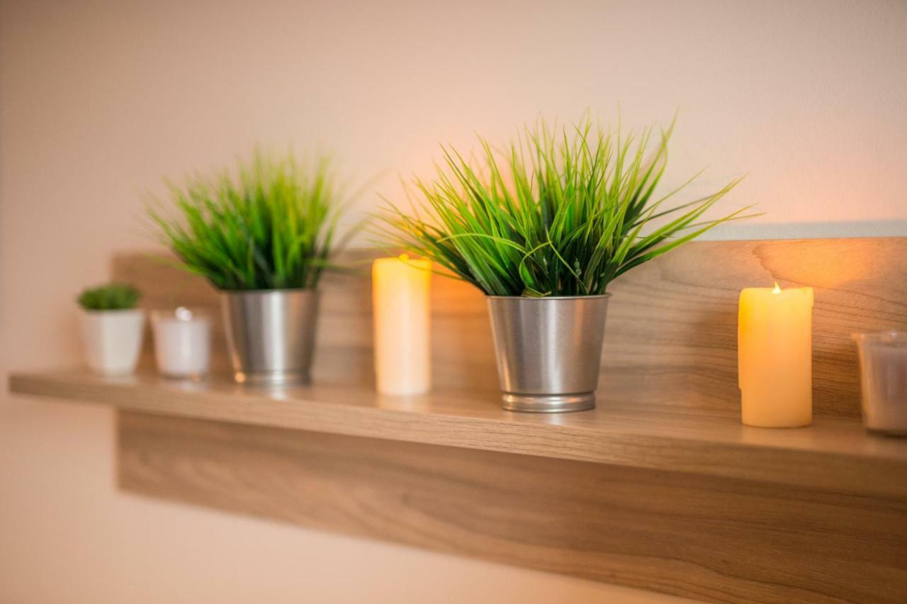 Apartment Lamar - Entry With Pin 0 - 24H, Underground Parking Garage, Elevator Slavonski Brod Buitenkant foto