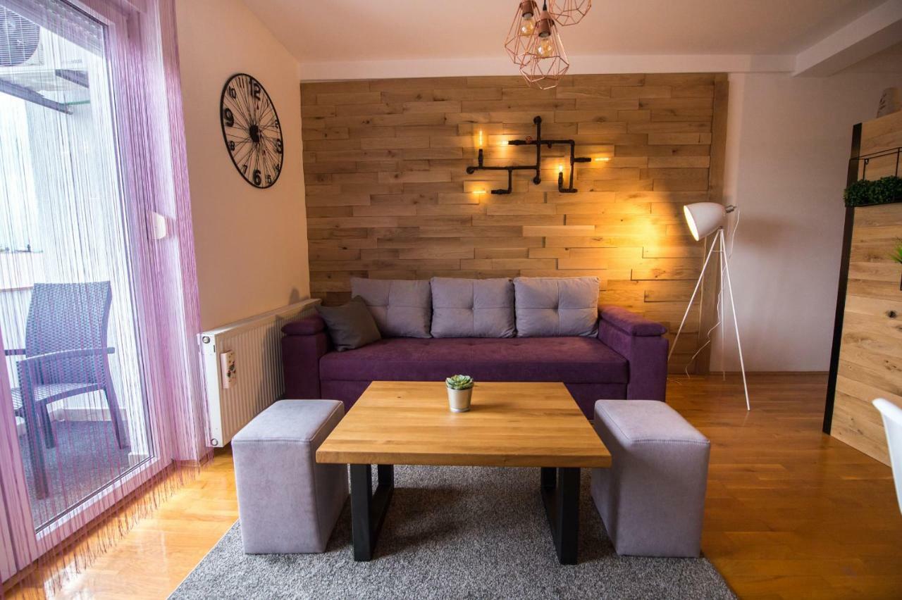 Apartment Lamar - Entry With Pin 0 - 24H, Underground Parking Garage, Elevator Slavonski Brod Buitenkant foto